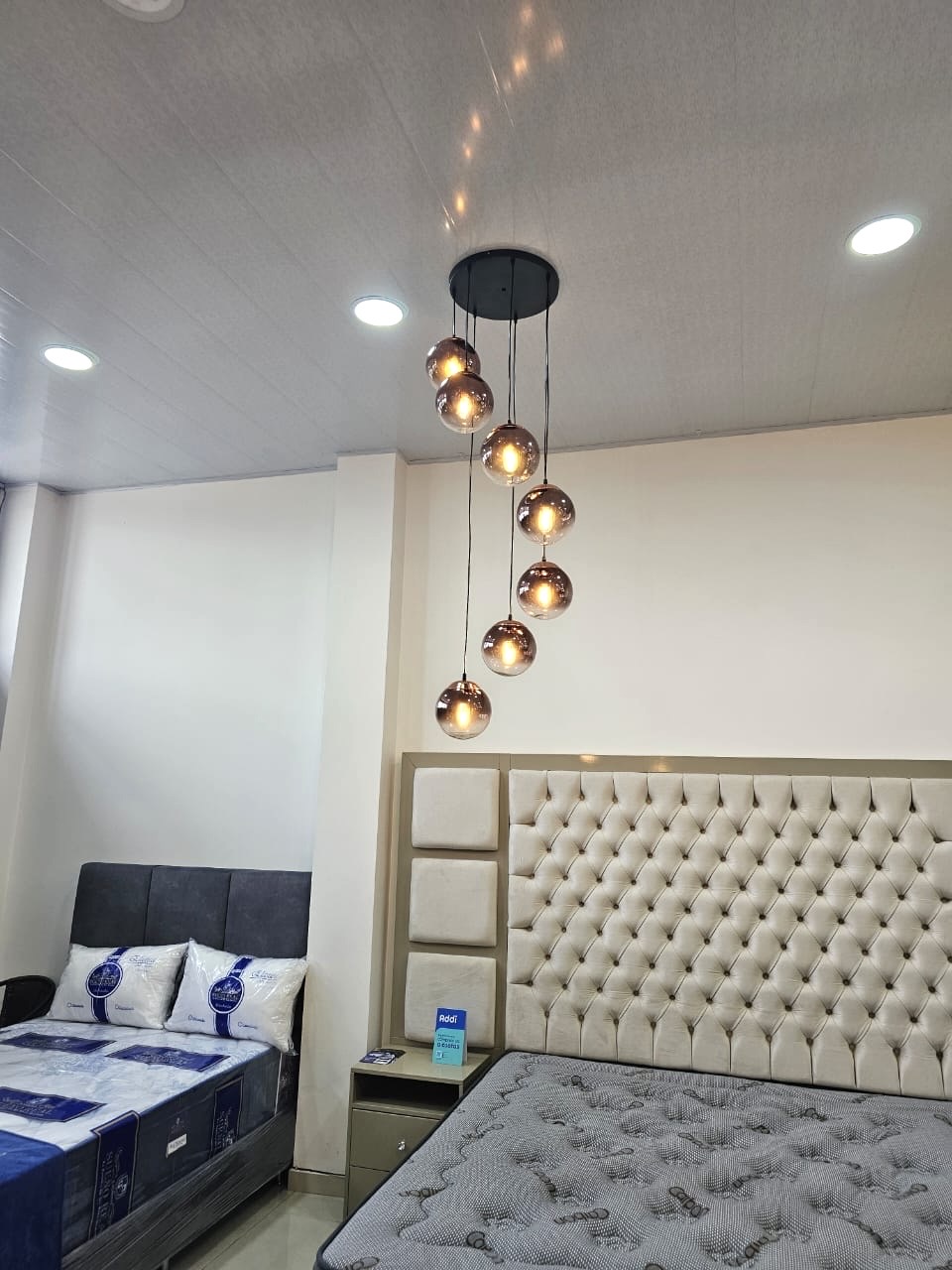 lampara-cliente-colchones